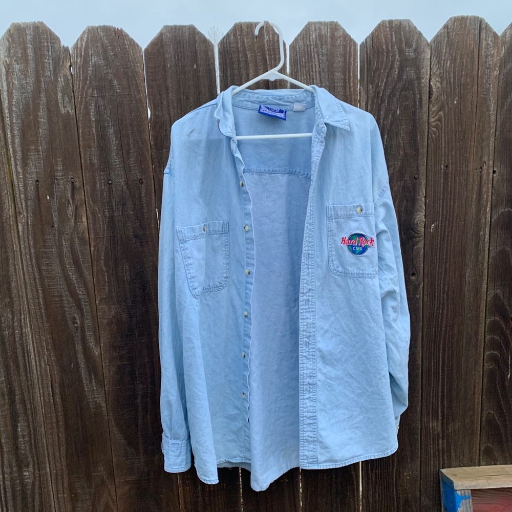 Vintage 90s Hard Rock Cafe denim button shirt